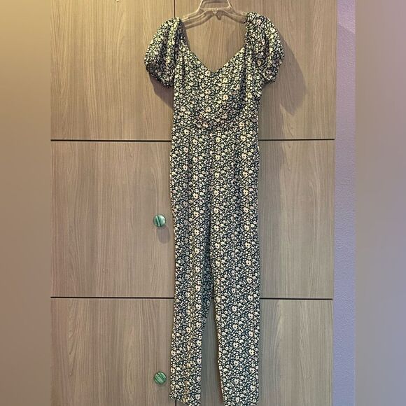 As U Wish Jumpsuit Green Floral Medium - Picture 1 of 12